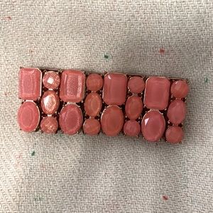 Coral stretch bracelet